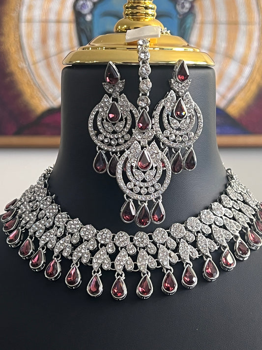 Wine wonder : necklace set by Kurti Connection USA