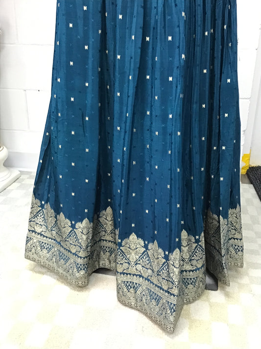 42/us (medium) / lehanga set