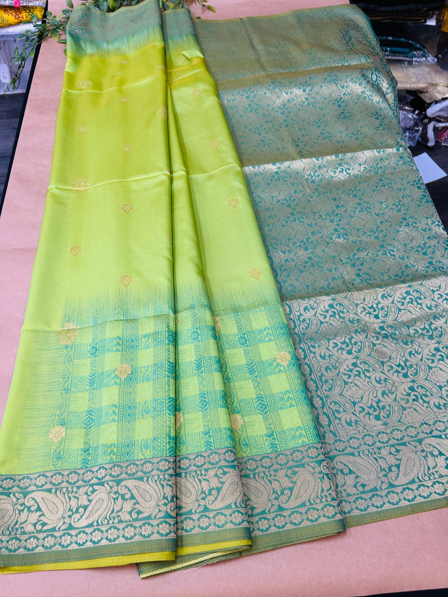 AB0A3A97-9540-46D7-A495-C6F4D4407AF5 - Kurti Connection USA