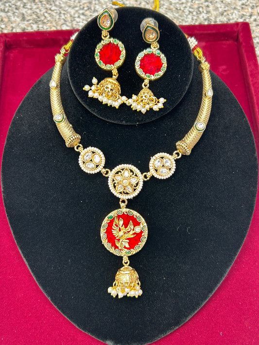Gold polished necklace set by Kurti Connection USA