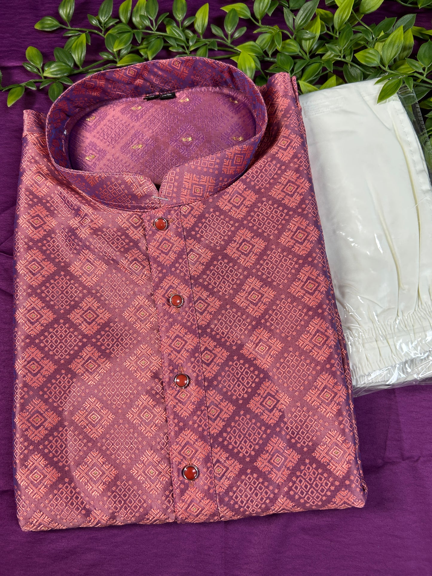 013B19FB-DE59-4FF0-BA22-D412347B432A - Kurti Connection USA