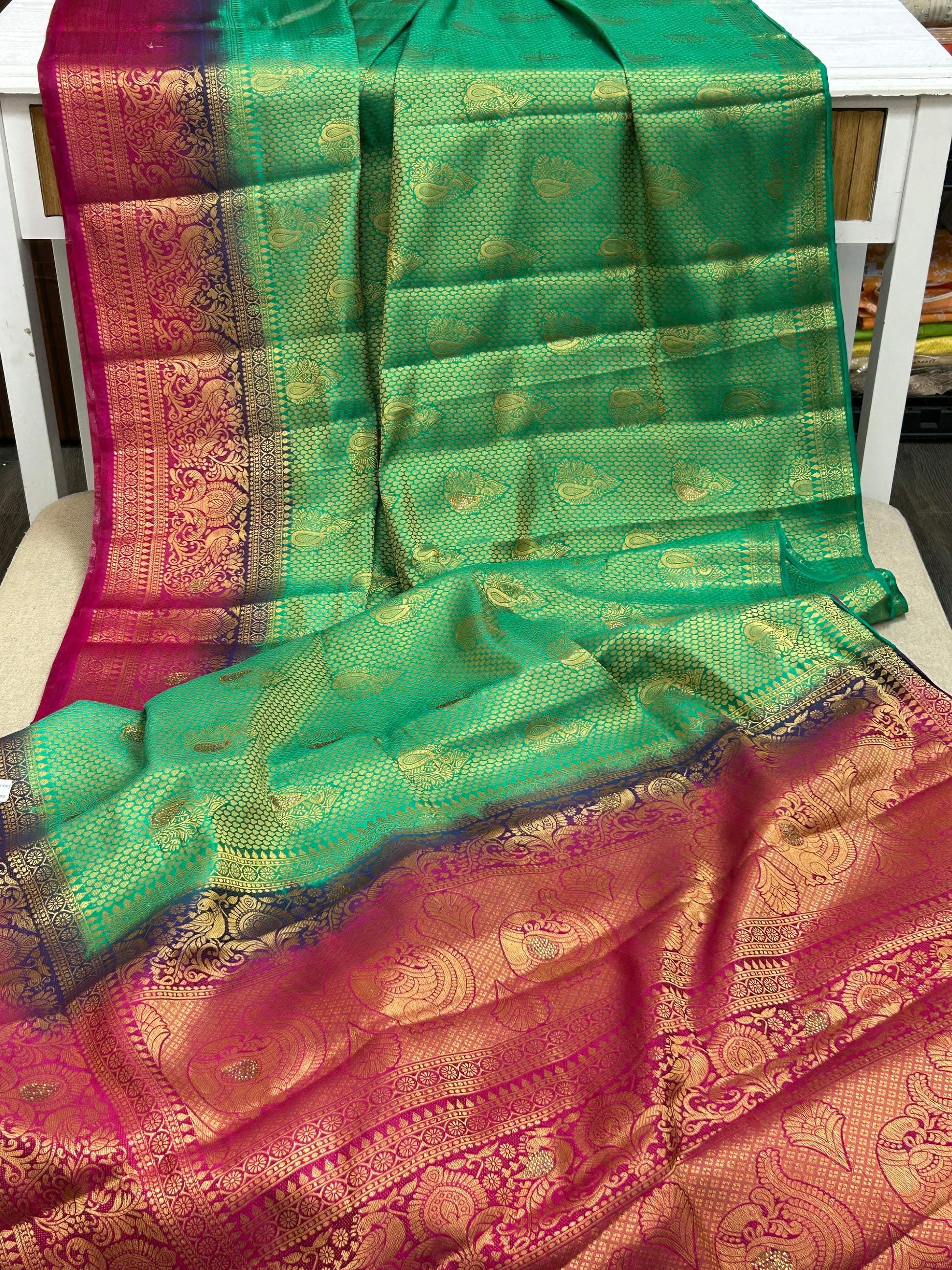 0654DF97-5D72-4561-909F-7DA71448AFB8 - Kurti Connection USA