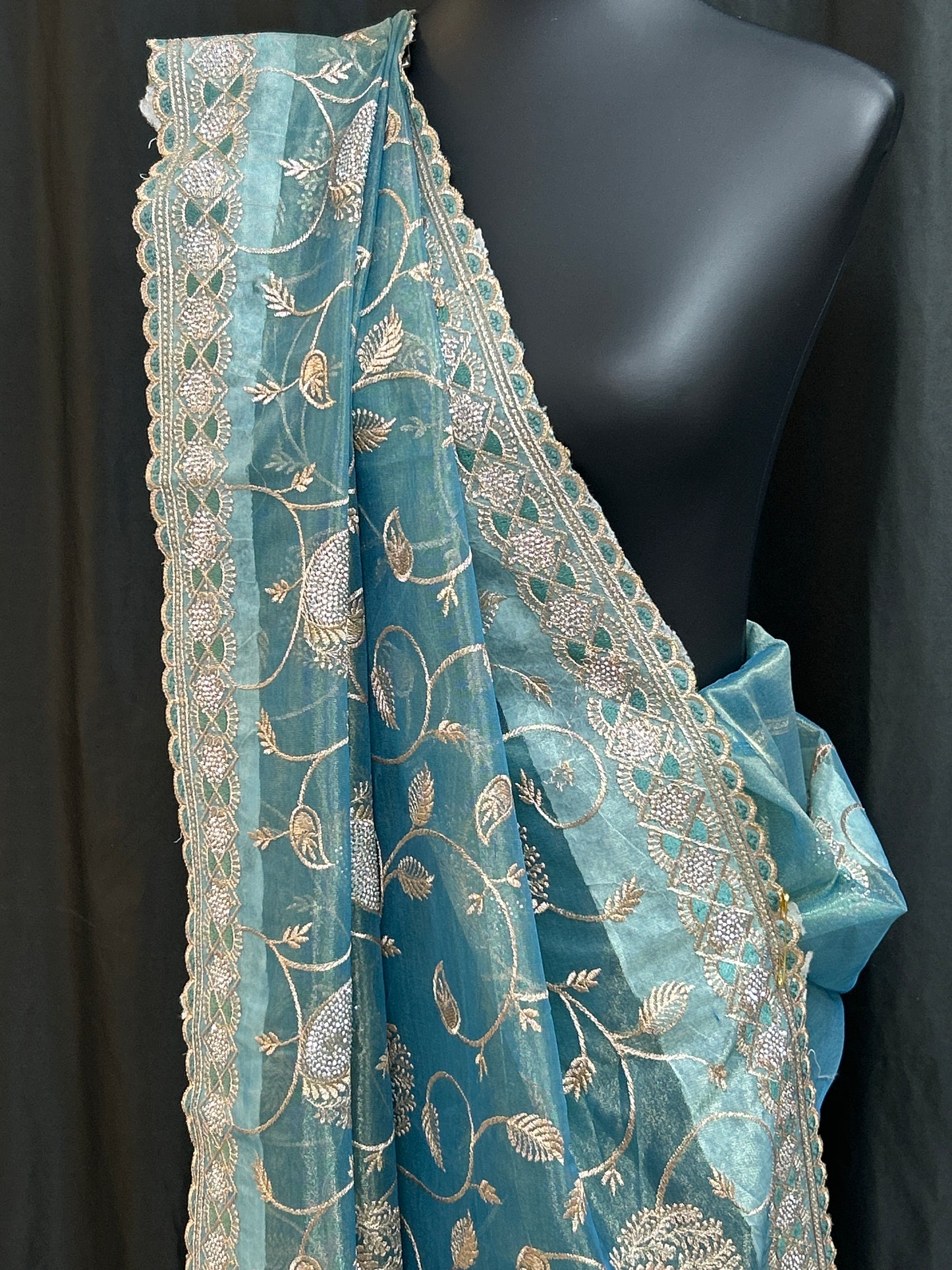 Tissue silk saree by Kurti Connection USA