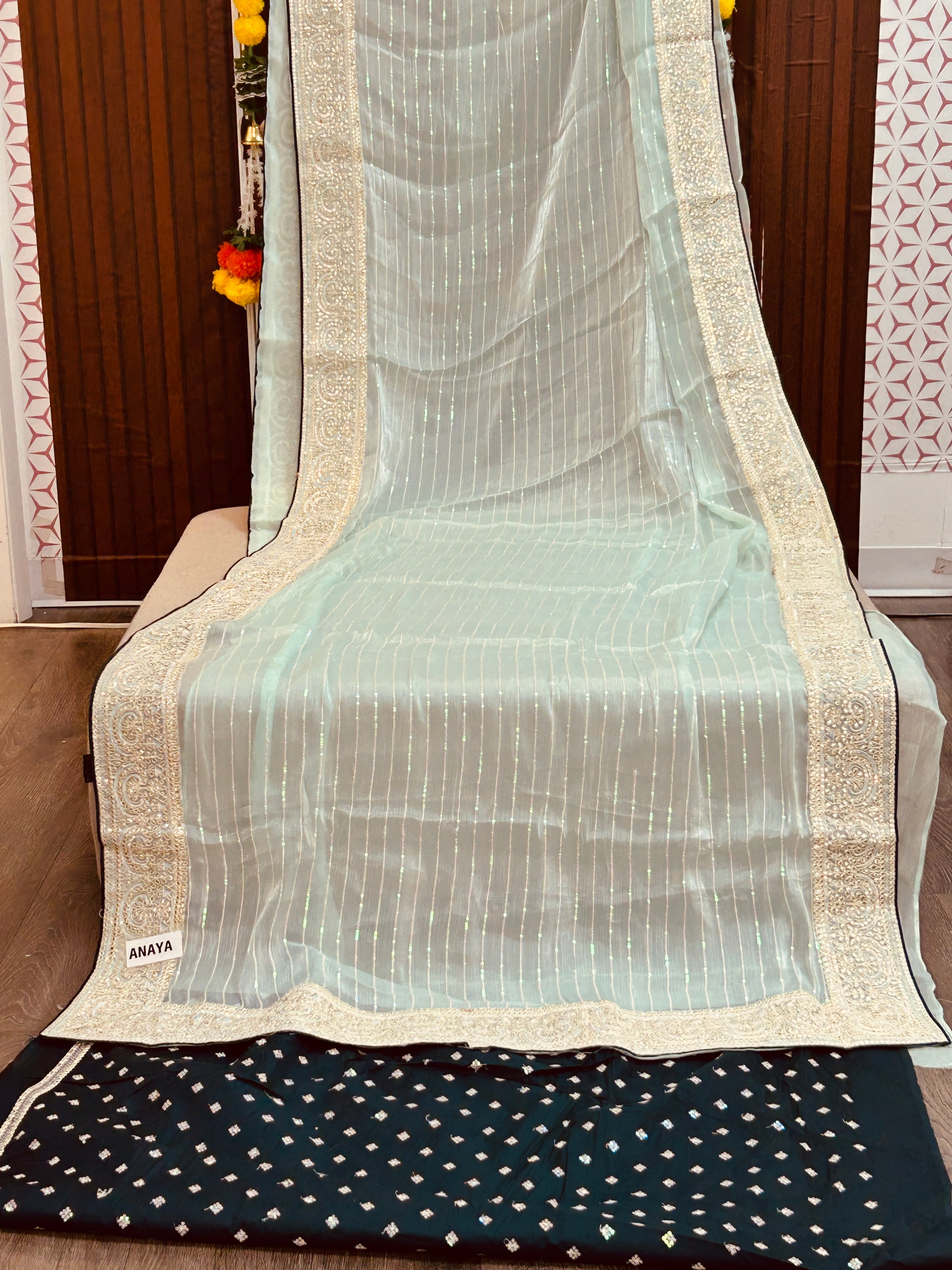 0A7659D2-FD38-4520-99CB-A8E9163E565C - Kurti Connection USA