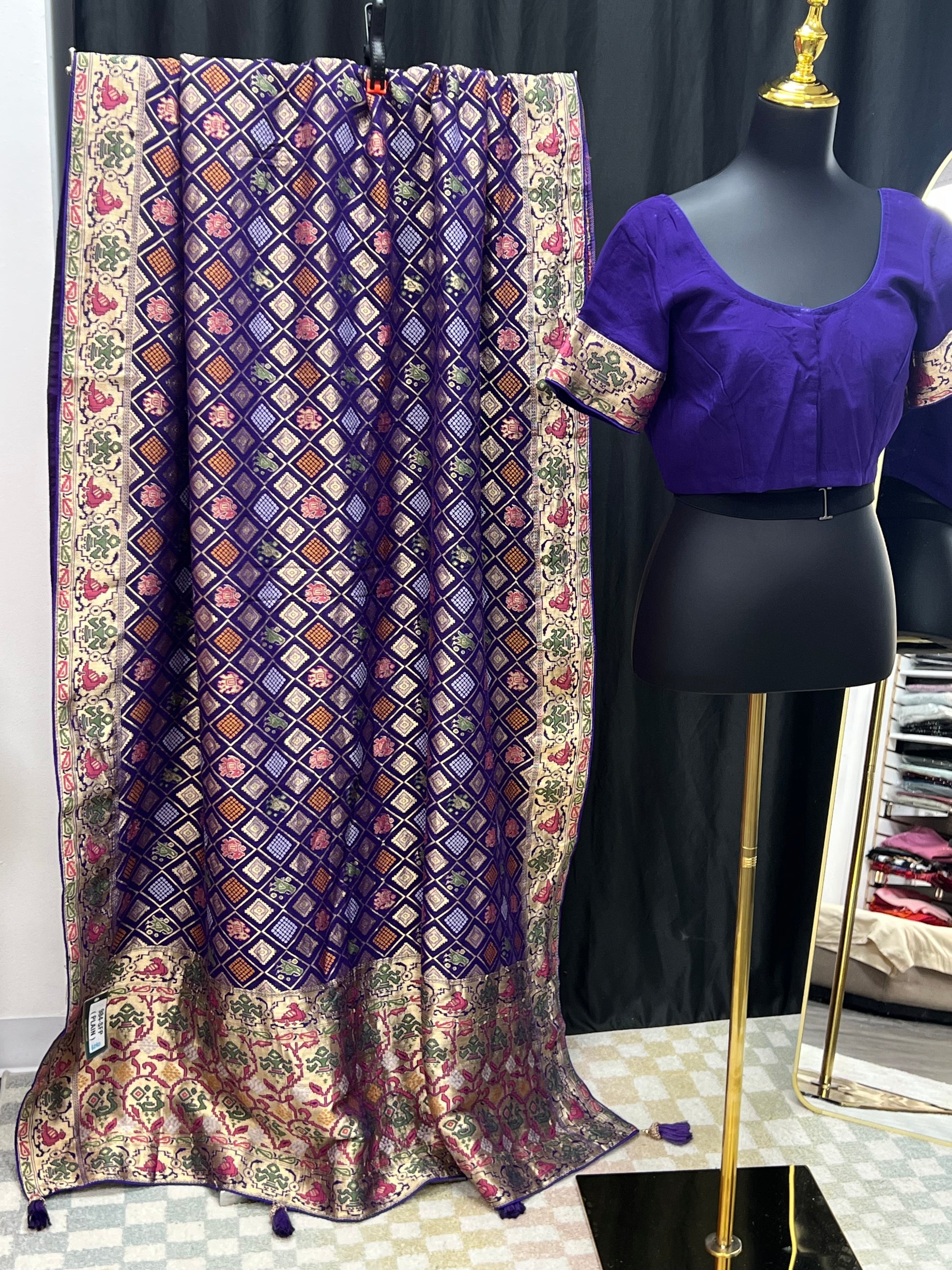 Patola bandhani saree with ready to wear blouse by Kurti Connection USA