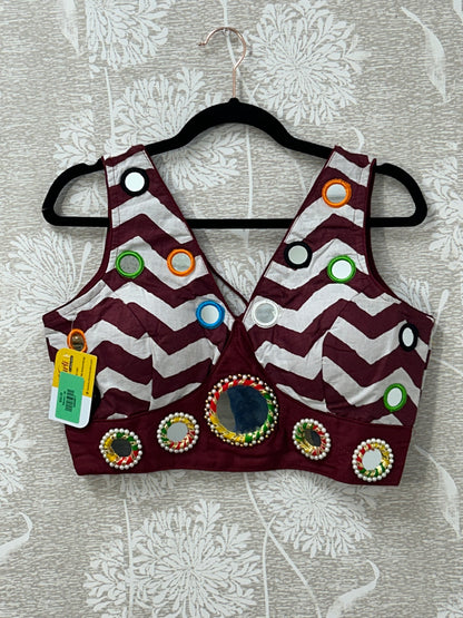 13F4335F-DF8D-48F0-98CD-ED1AB016B63E - Kurti Connection USA