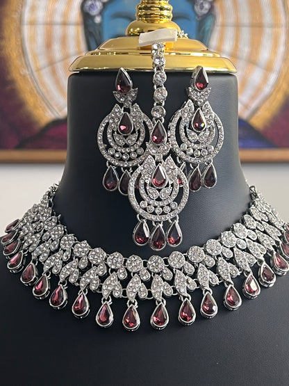 Wine wonder : necklace set by Kurti Connection USA