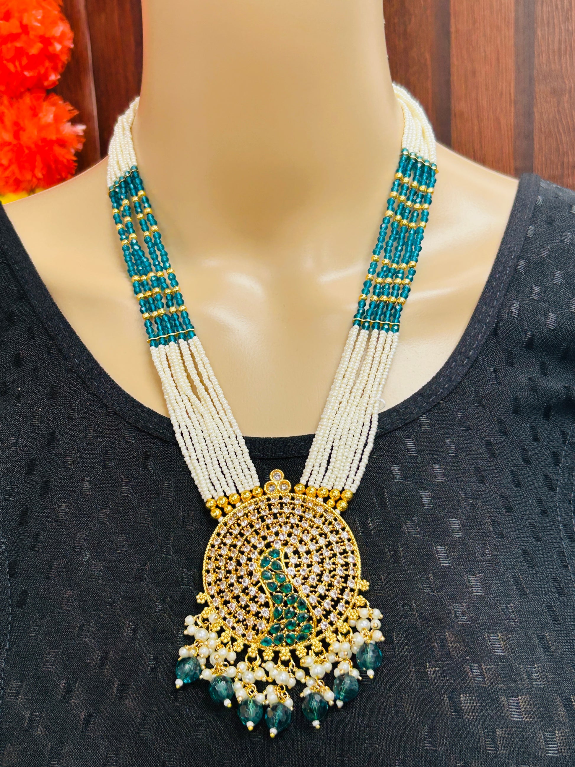 182E4563-7EC5-43B4-8BB7-1FD1A9D558E1 - Kurti Connection USA