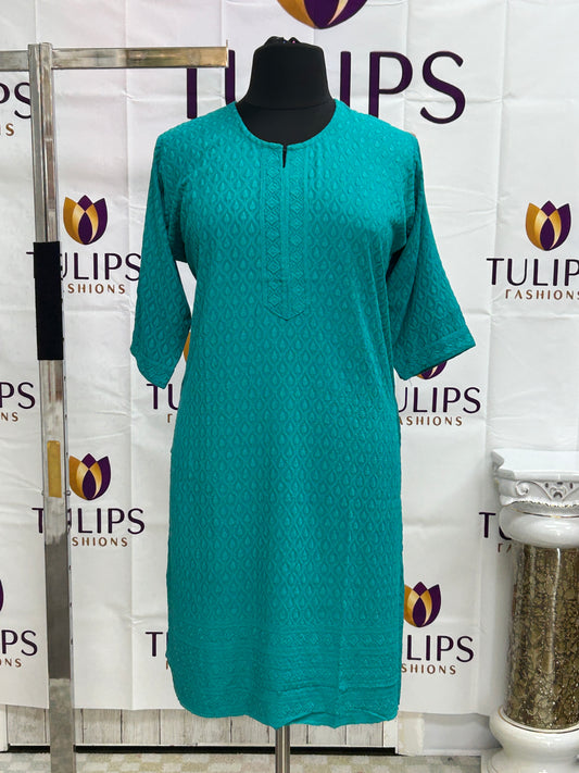 Chikankari kurti