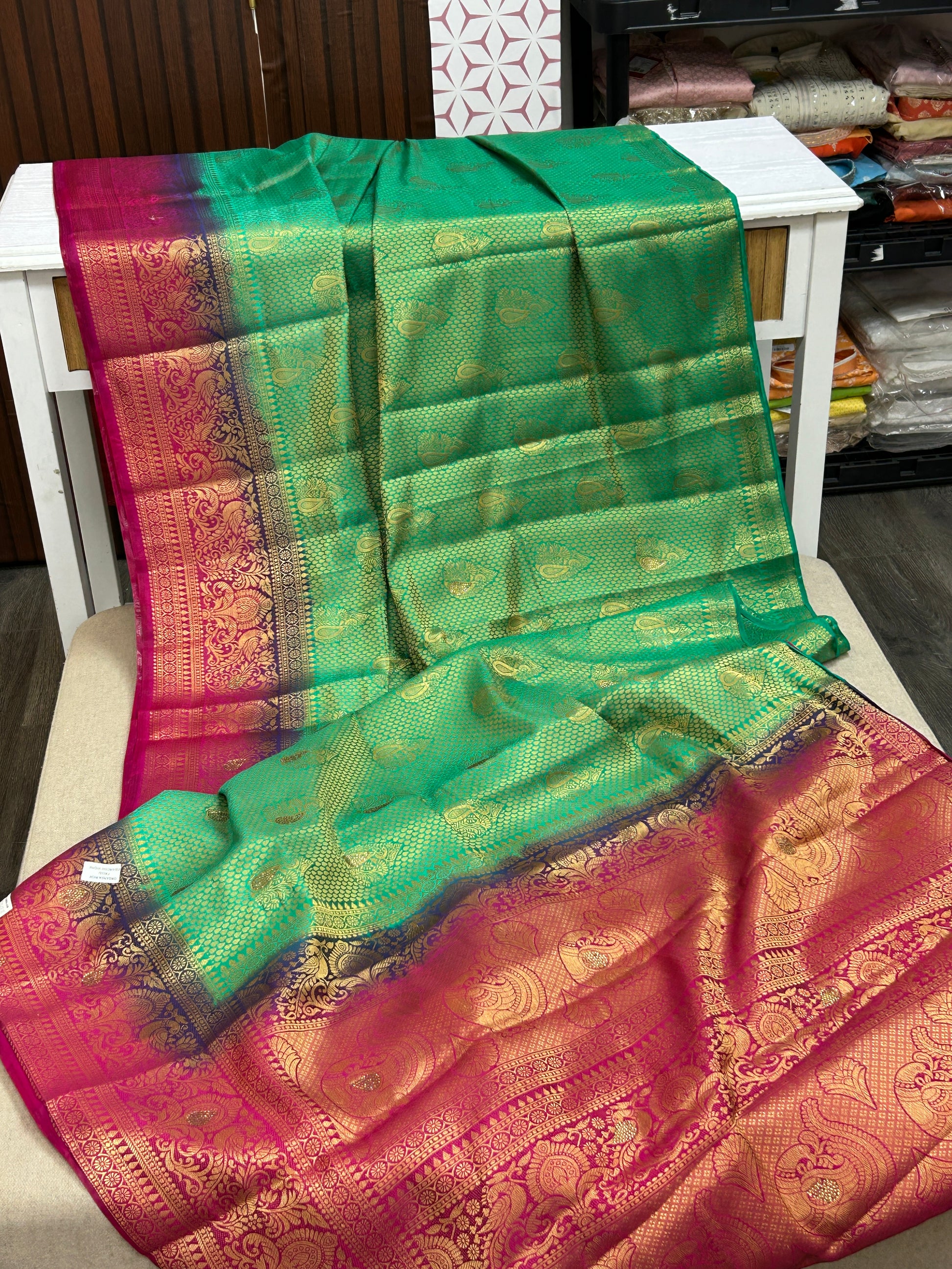 299EE4CA-8A00-4C7B-9489-F58059447198 - Kurti Connection USA