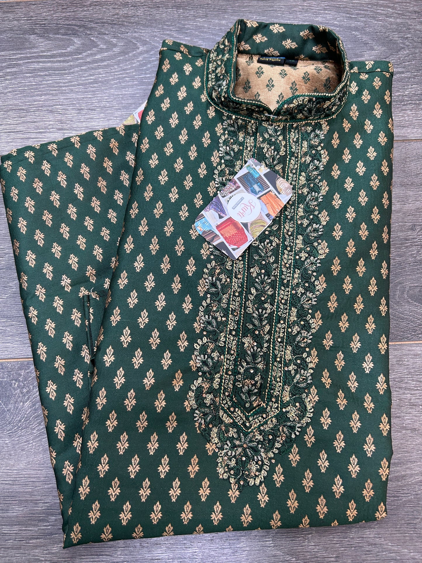 3A66B355-48B1-499A-B6BD-73B2394E8558 - Kurti Connection USA