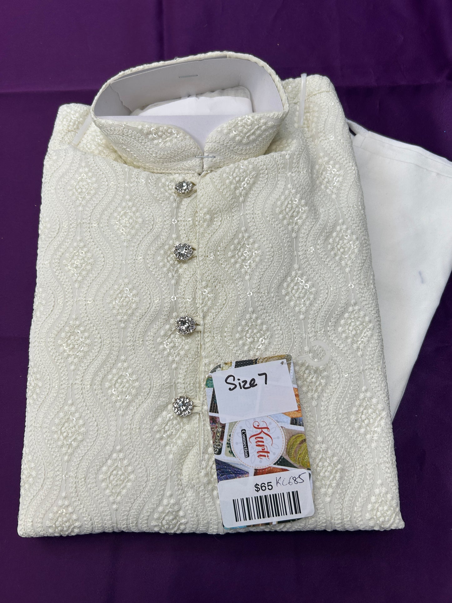 3C5FE36D-8B13-47A3-AB3F-70B2B05FF0D3 - Kurti Connection USA