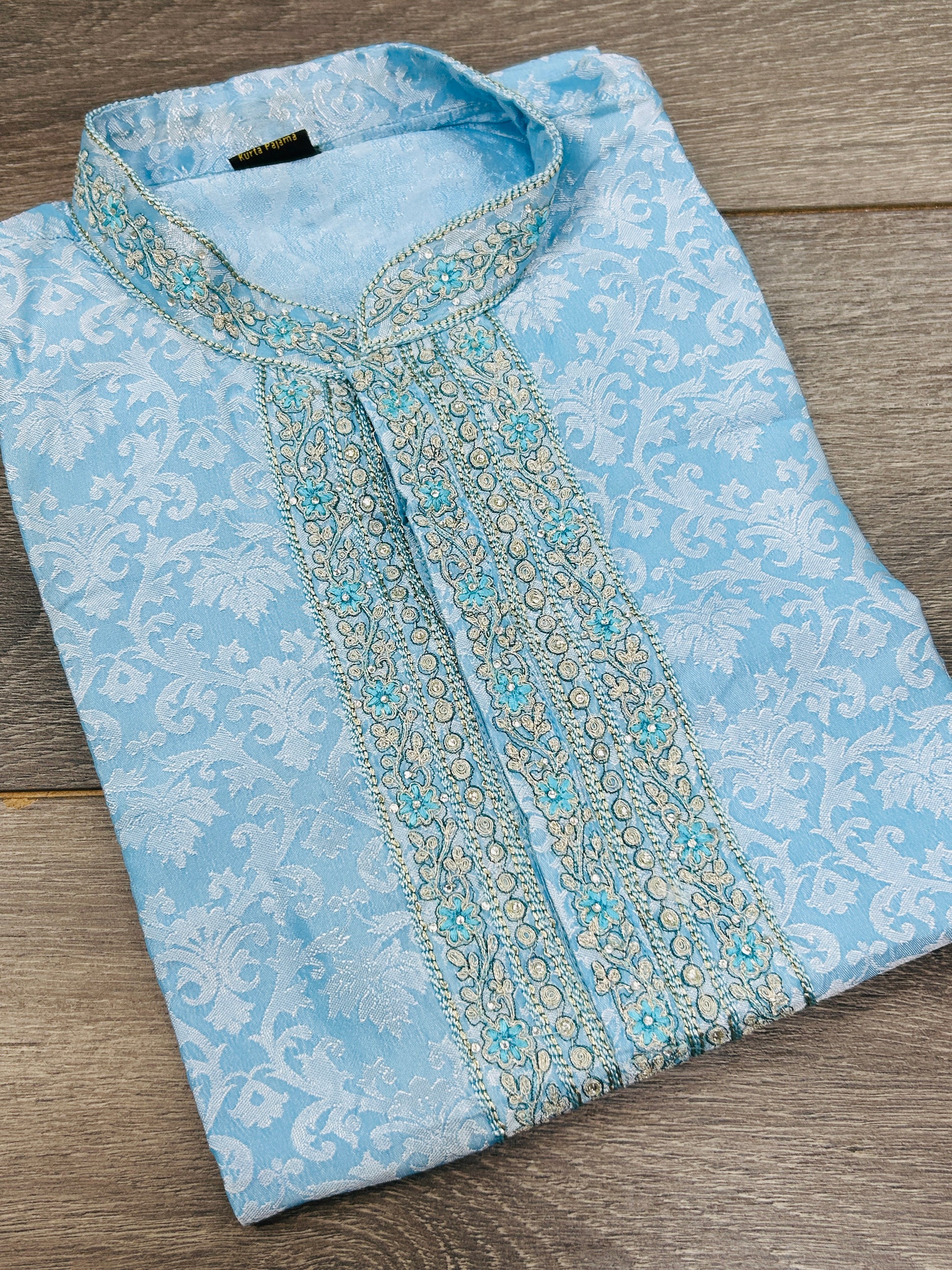 4449B7DD-0176-413A-8267-655CDCF9B97C - Kurti Connection USA