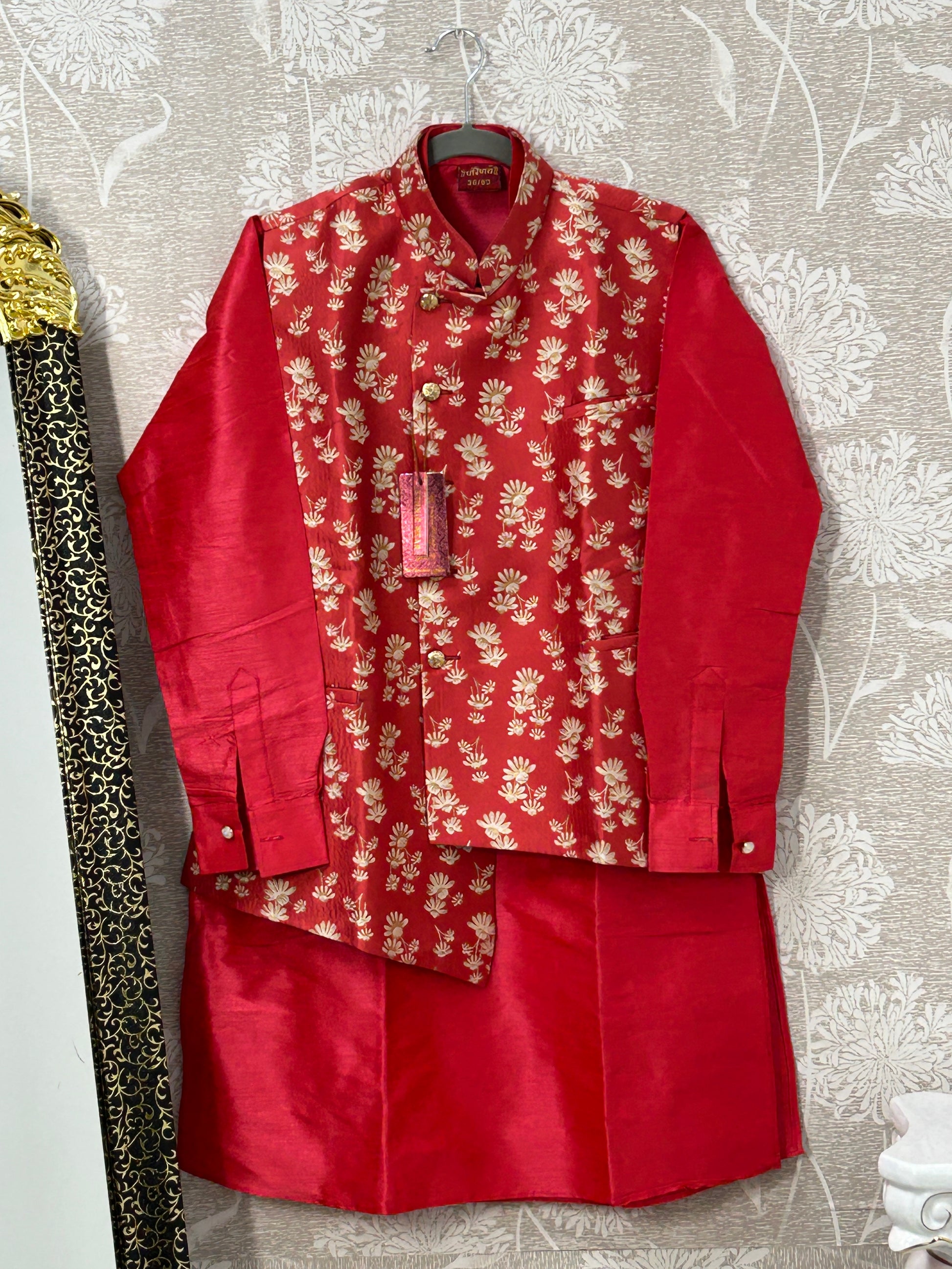 44E0D4CB-B673-4520-AB41-80556D6EED43 - Kurti Connection USA