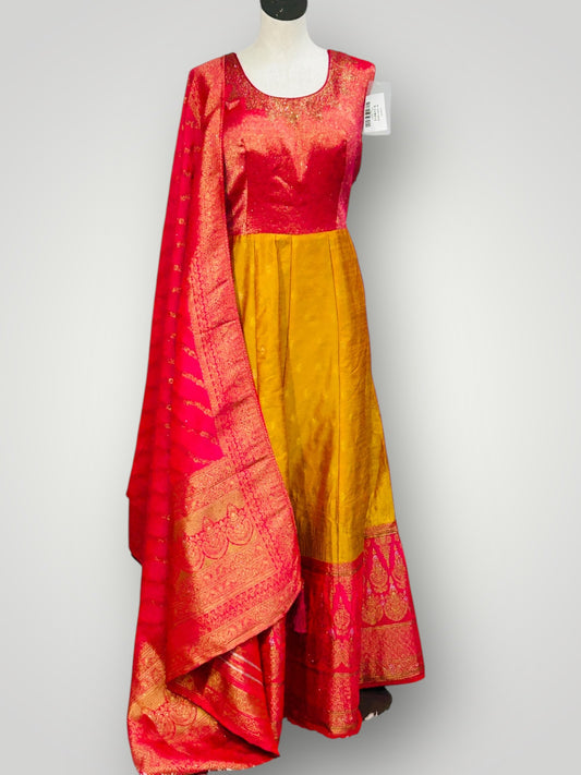 49A29130-19C5-46C1-AAE5-1D0AD0E0E047 - Kurti Connection USA