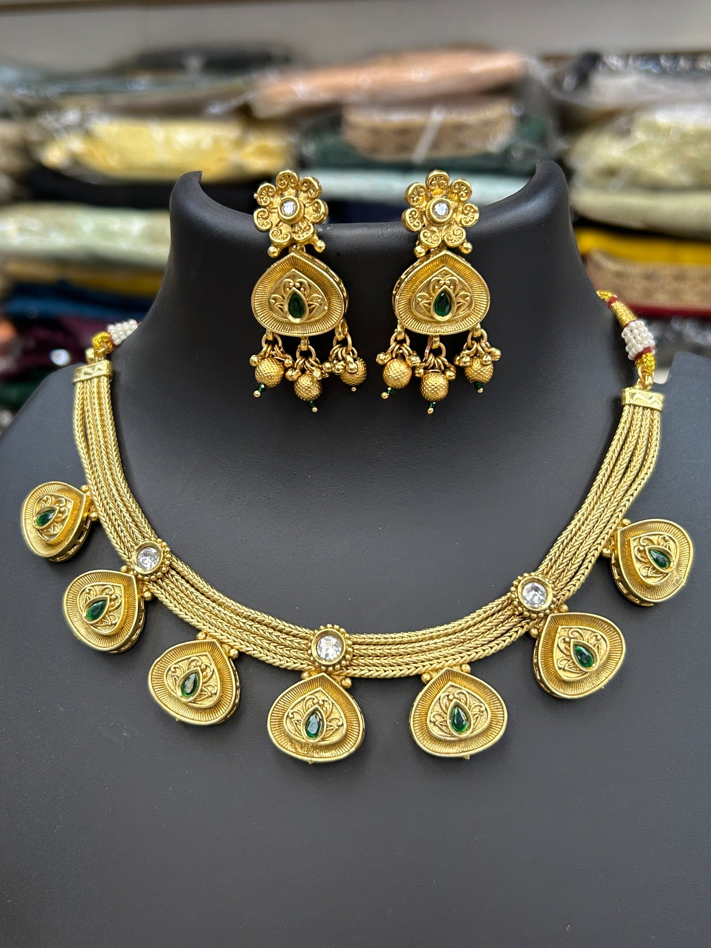 4AAE3AD5-67BB-4D41-927E-866DE36660BE - Kurti Connection USA