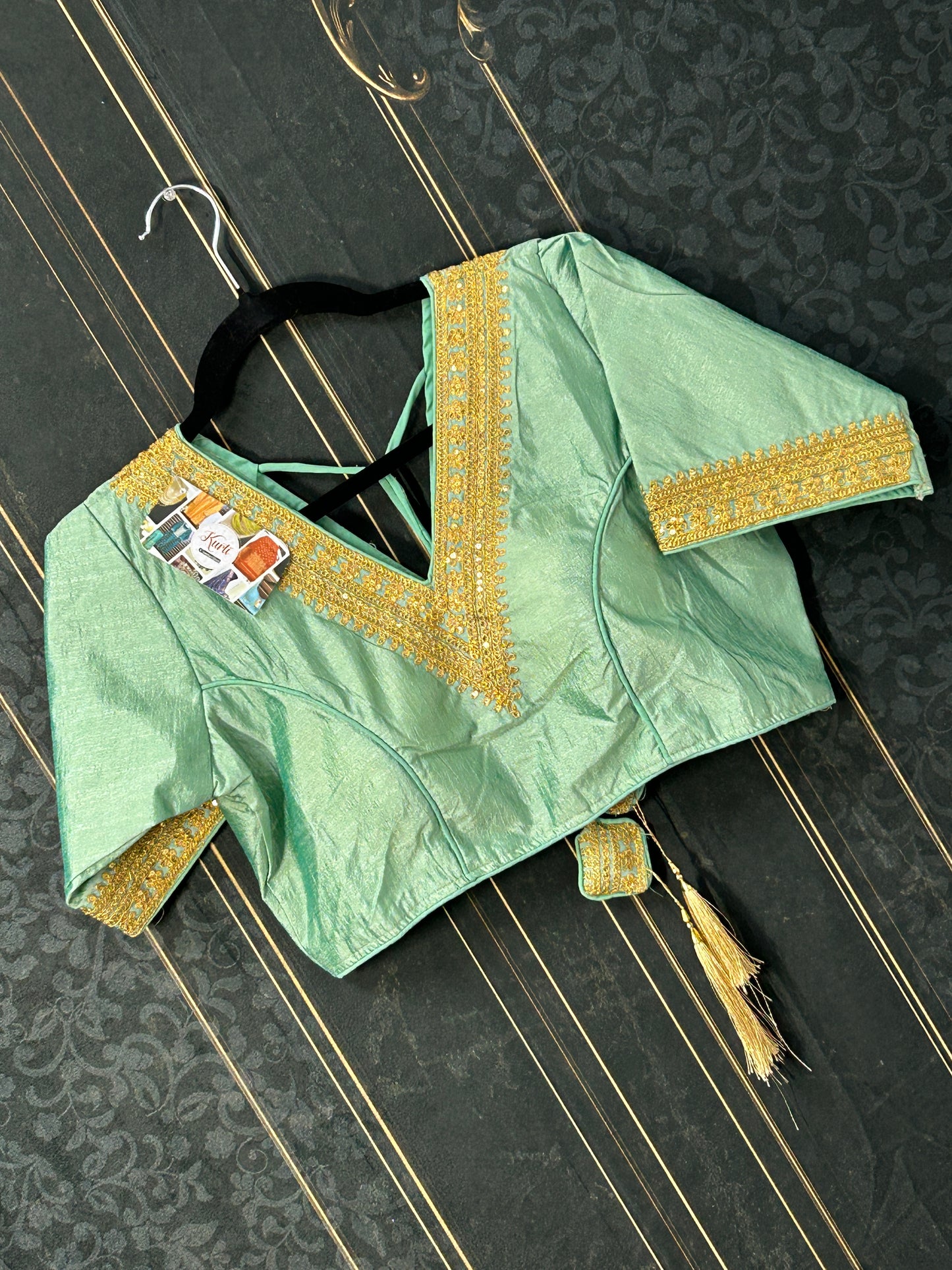 58E9DB6B-A7E0-4E6F-B4DD-982690F353C9 - Kurti Connection USA