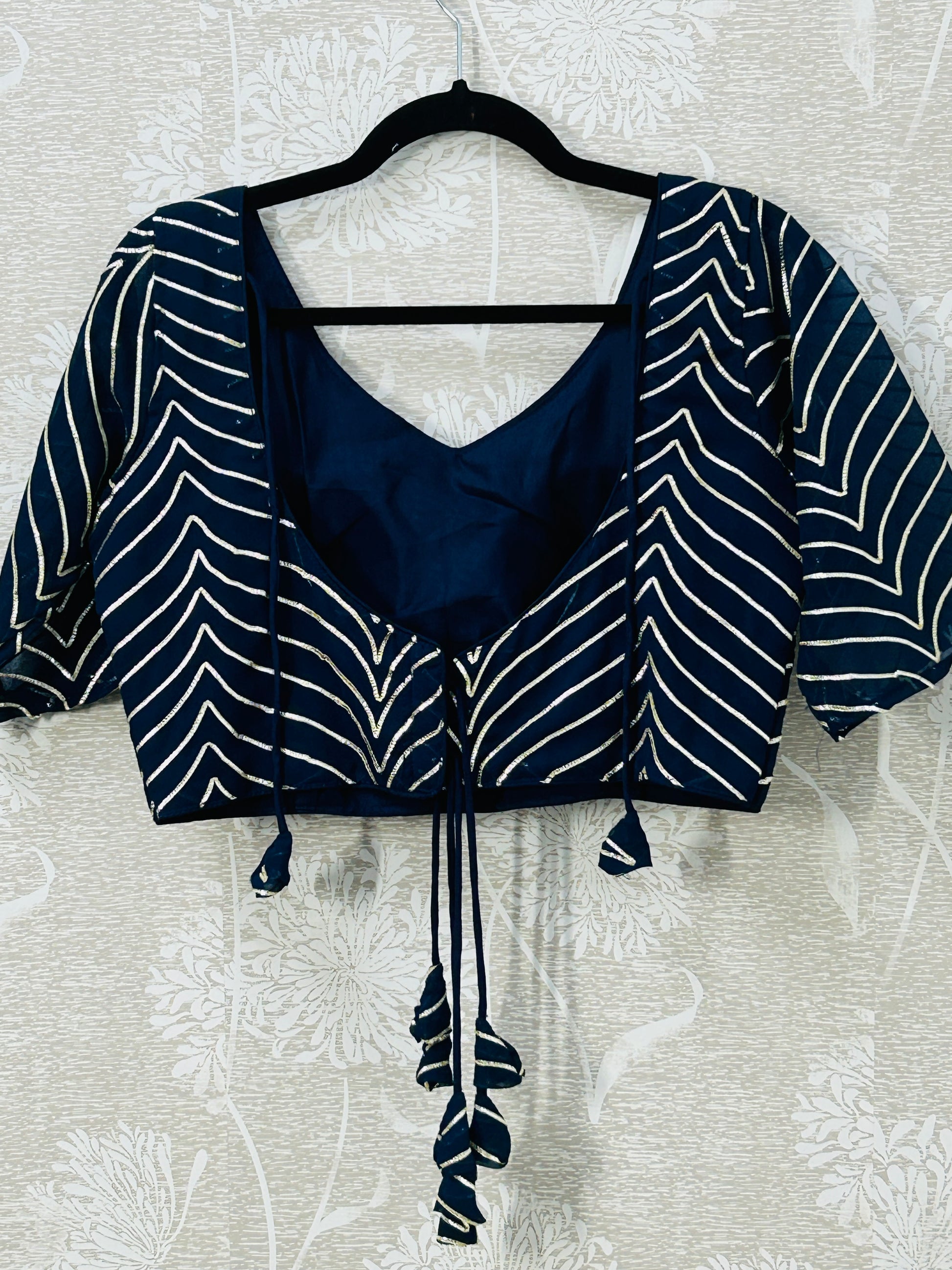 6460B07D-C7E9-4768-AAB7-7F7460CCDD43 - Kurti Connection USA