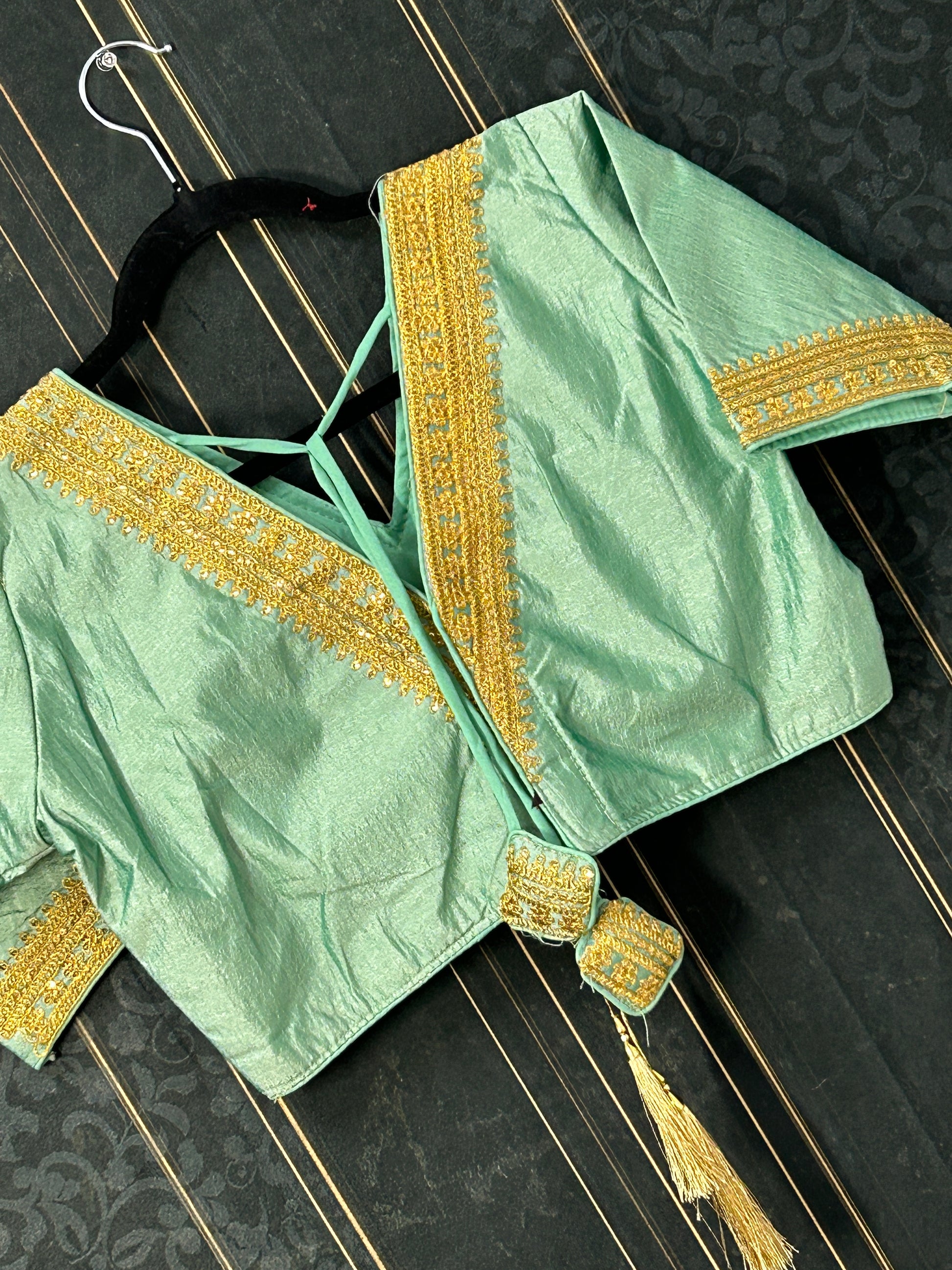 73A3D641-01CB-4B33-9BB0-7972E60DC9CD - Kurti Connection USA