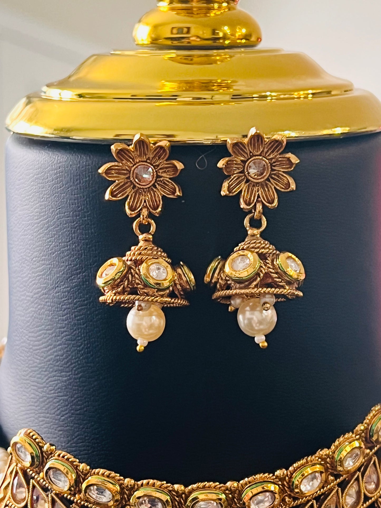 Traditional Kundan choker necklace set by Kurti Connection USA