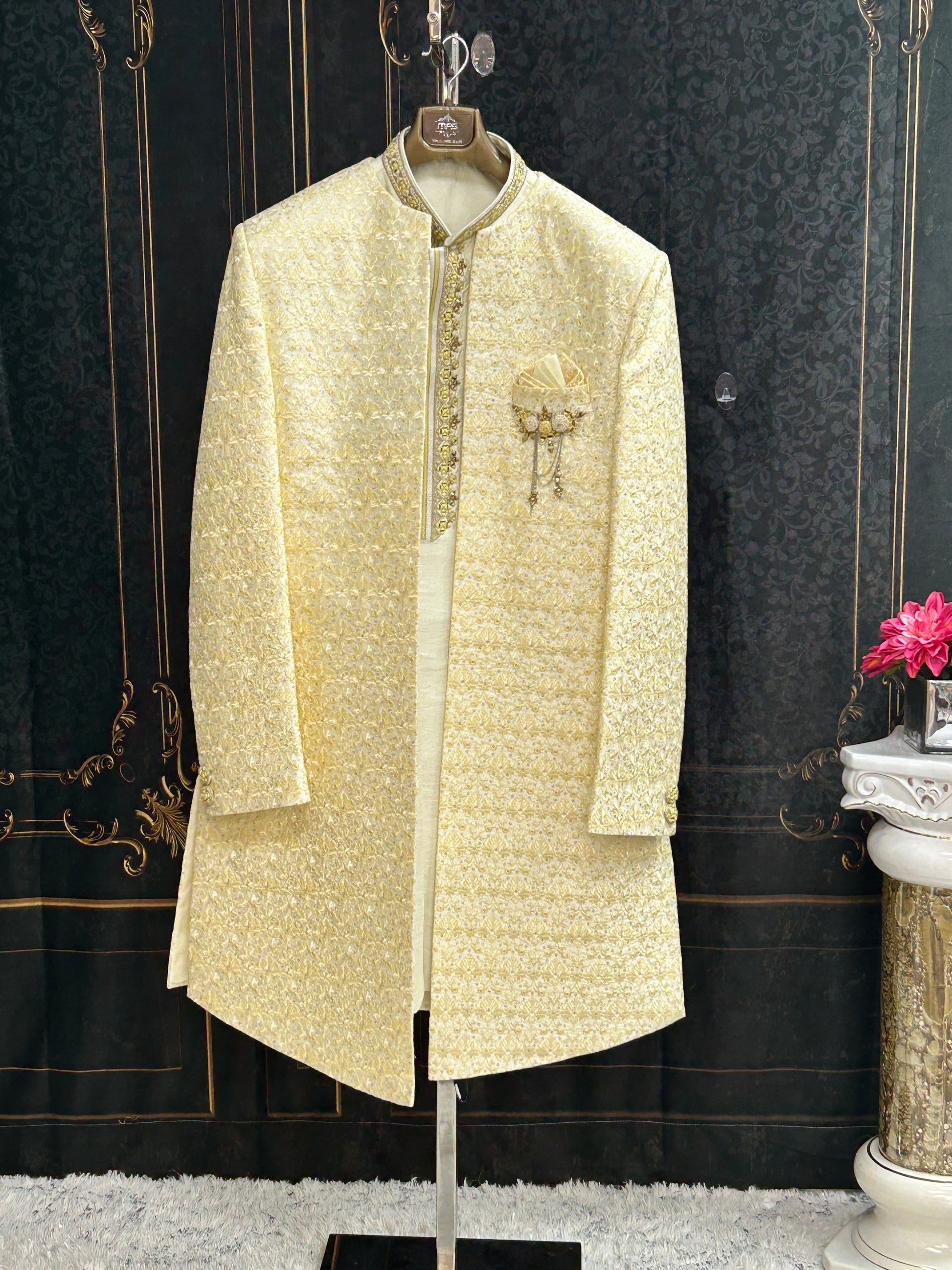 8A8F24BA-6024-4667-ADE4-197188FA9443 - Kurti Connection USA