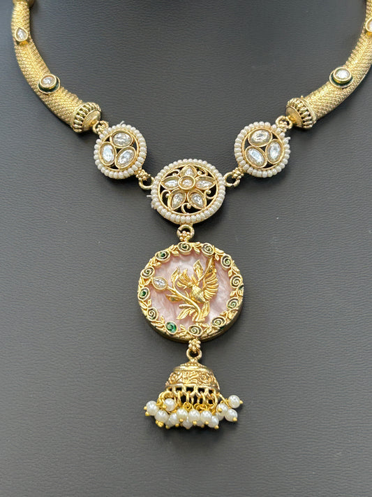 Light pink necklace set