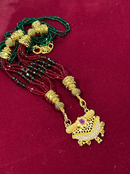 Pendant set by Kurti Connection USA