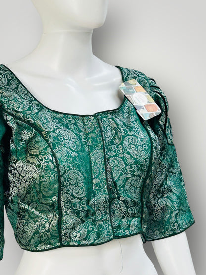 E6DA0106-0953-4830-8AA0-F1BEA8FD5627 - Kurti Connection USA