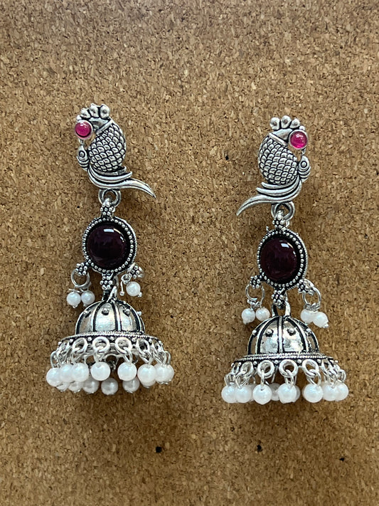 Jhumki earrings by Kurti Connection USA
