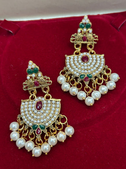 Pearl earrings by Kurti Connection USA