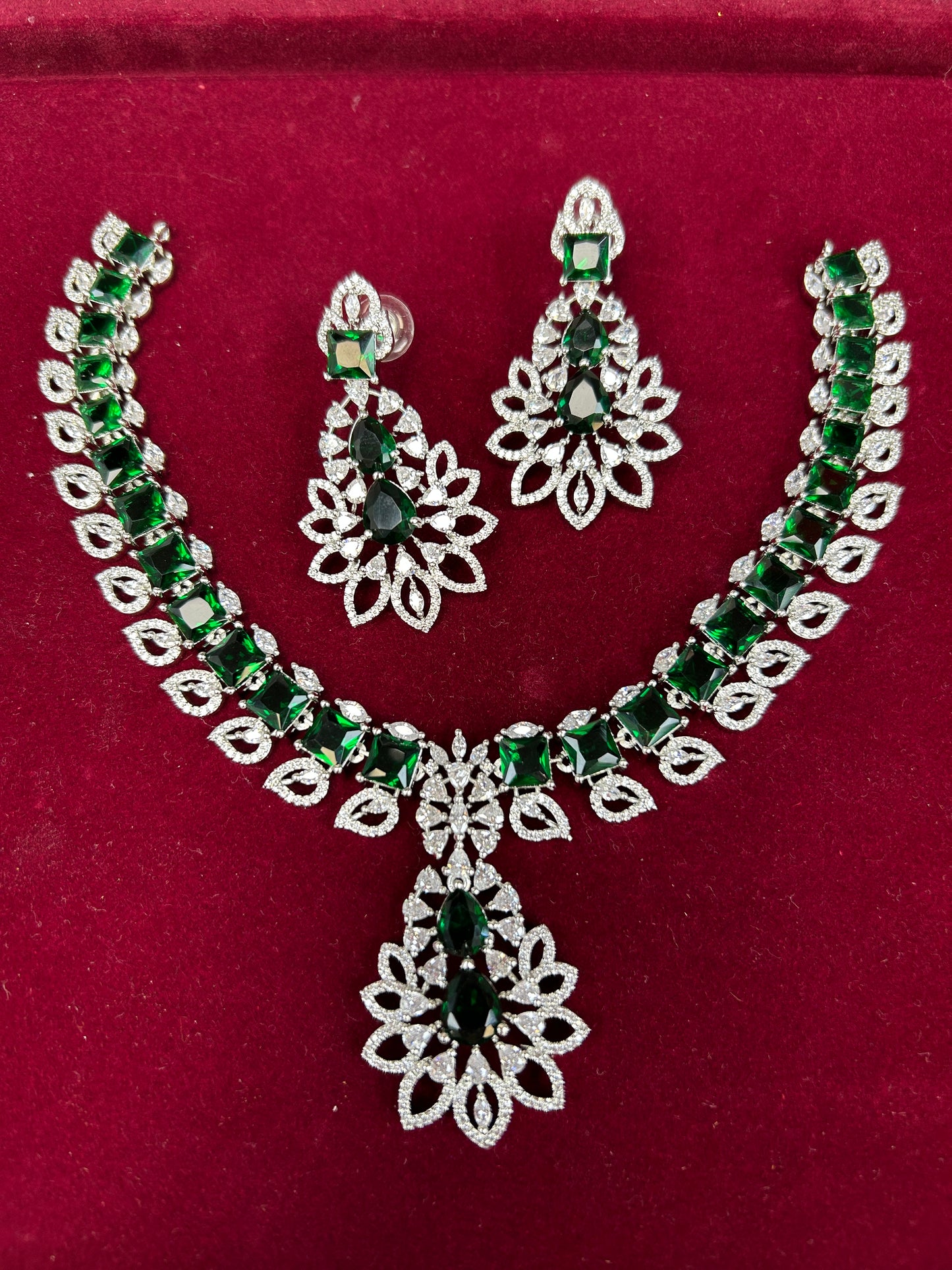 Statement necklace set by Kurti Connection USA