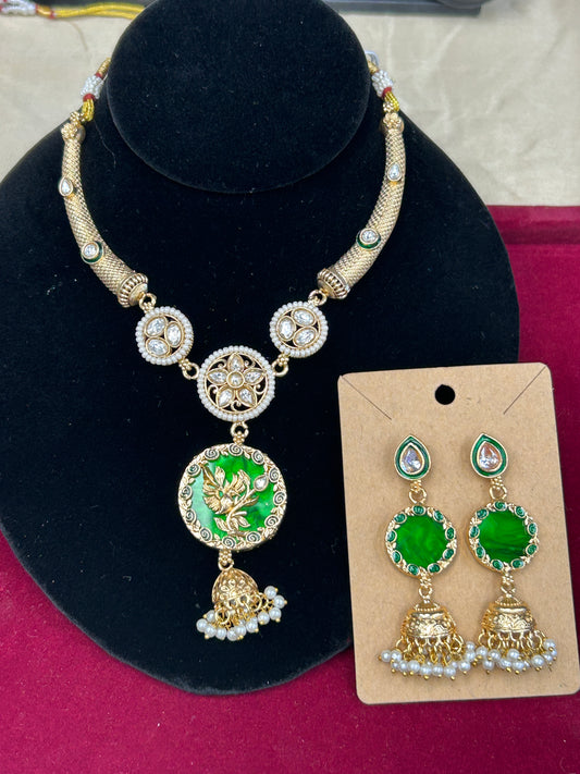 Kundan necklace set by Kurti Connection USA