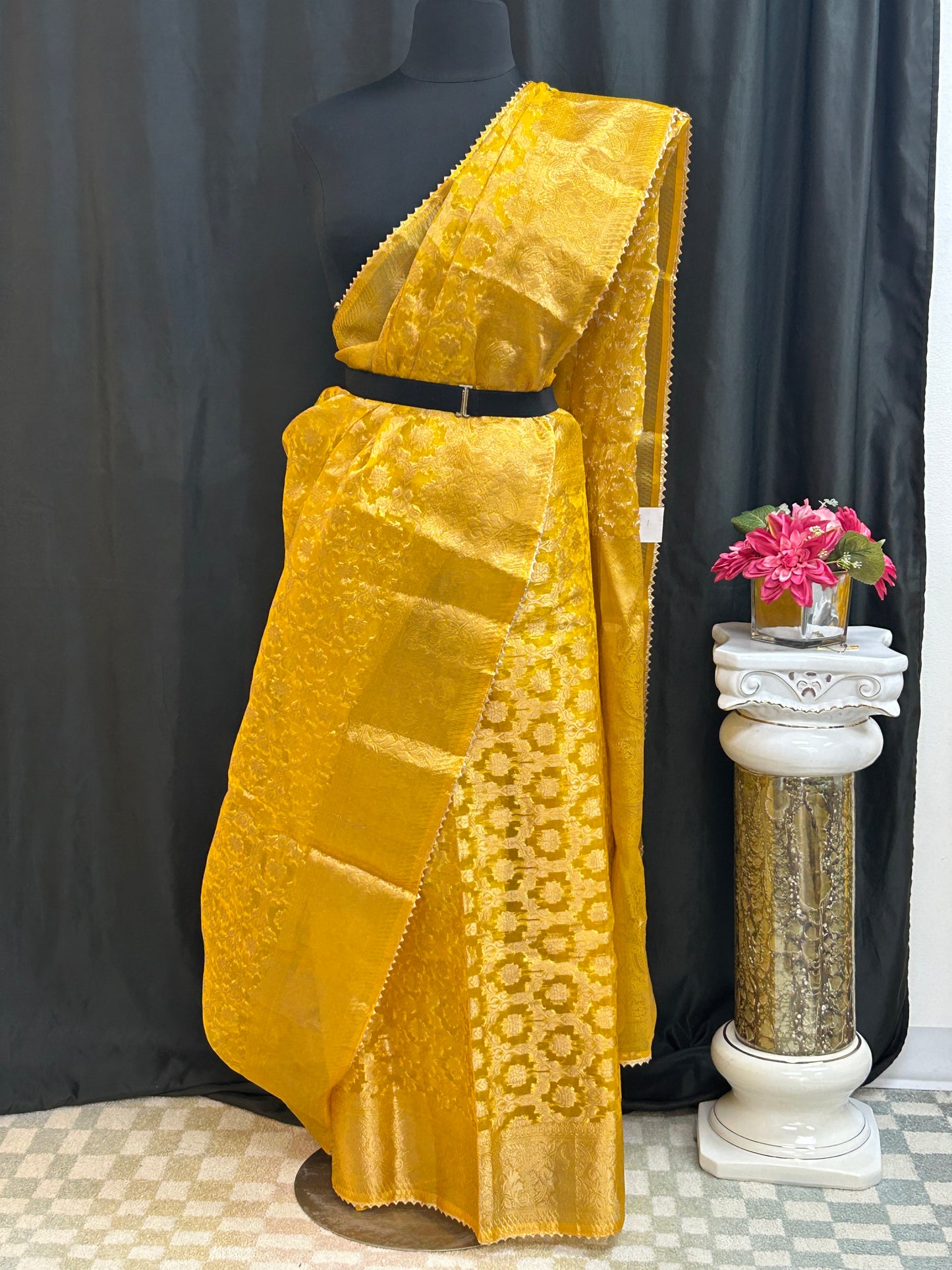 Tissue organza saree with all over jari weaving by Kurti Connection USA