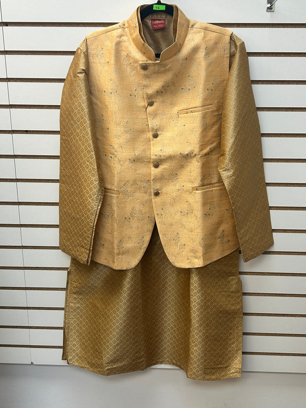 Kurta set with jacket