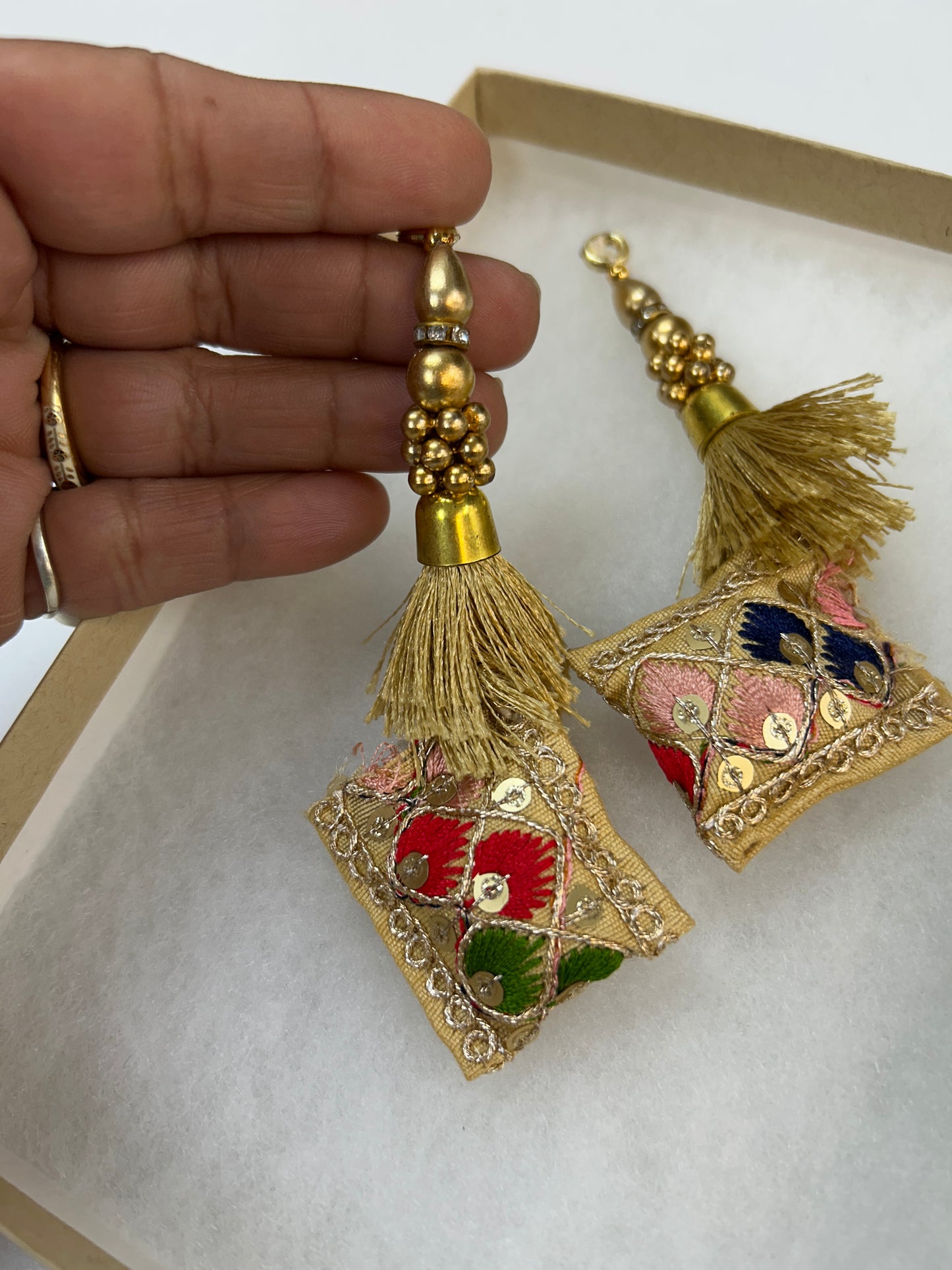 Potli latkan - Kurti Connection USA