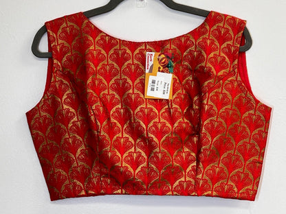 Boat neck blouse : back hooks - Kurti Connection USA