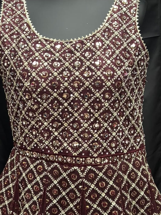 Party wear long gown : Indo western gowns for weddings and reception