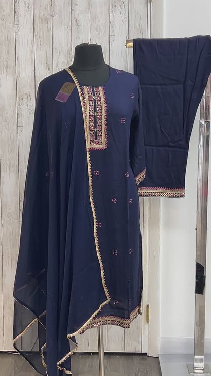 Rayon Kurti pant set with chiffon dupatta